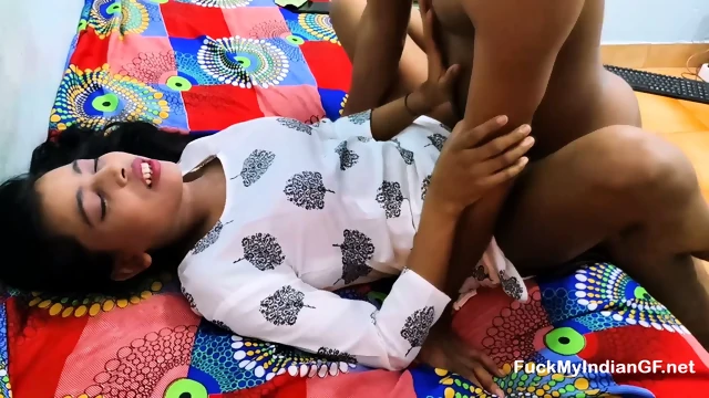 Indian GF Sex Please Don't Cum Inside Me This Time