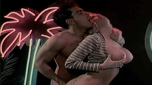 Jenna Jameson - Fucks Guy In  fat