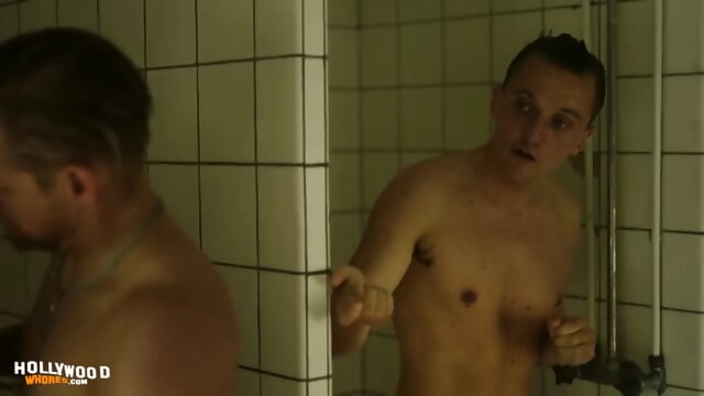 Lola Zackow and Madeleine Martin lesbian scene Dystopia