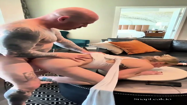 Cougar Hot White Wife Curvy Body Fucking