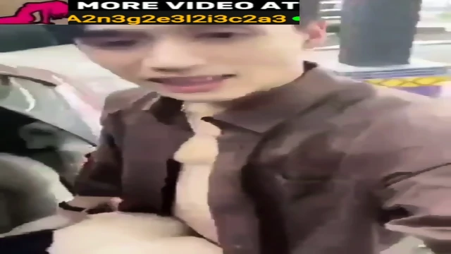 Nag iyotan sa public parkings