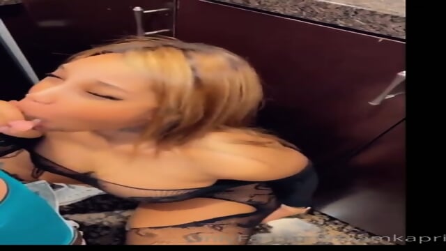 Blowjob: Her google drive folder, 1124 videos => https://rentry.co/9zvmfoyf