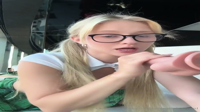 SoL0 -  Dildo Machine = Squirt