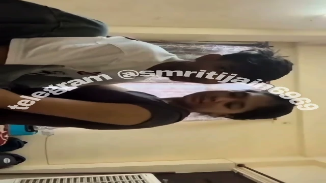 Instagram Viral boy and girl saying we are coming in camera and frame and condom lelo yaar 😍🥵  Full 19 minute 15 second video