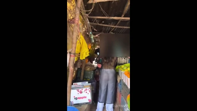 Sexyindianwife Outdoor Shopping Dare Mms hotlaava Mms dare