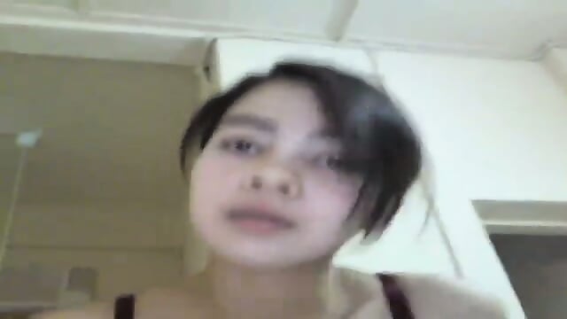 Beautiful Indo Girl Horse Ride