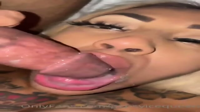 booty; Her mega folder, 87 videos => https://rentry.co/vtemrtr6