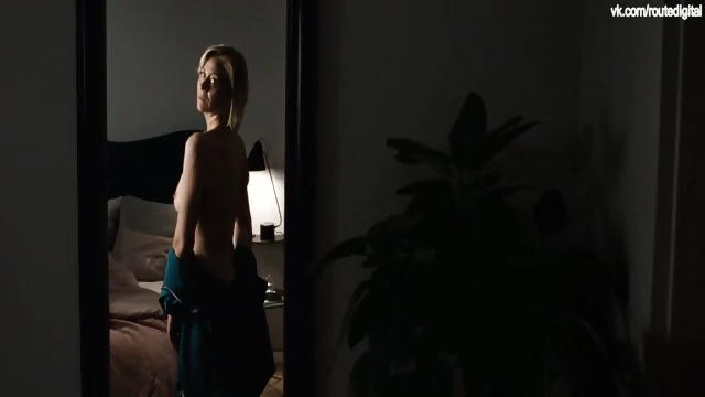 Trine Dyrholm - Queen of Hearts (Uncut Version)