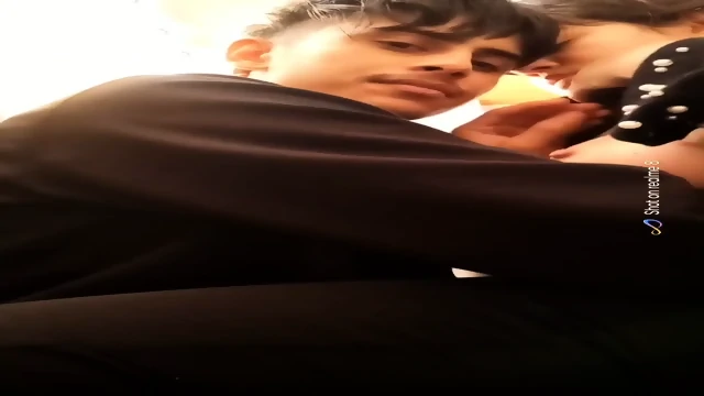 teen girl restorent me