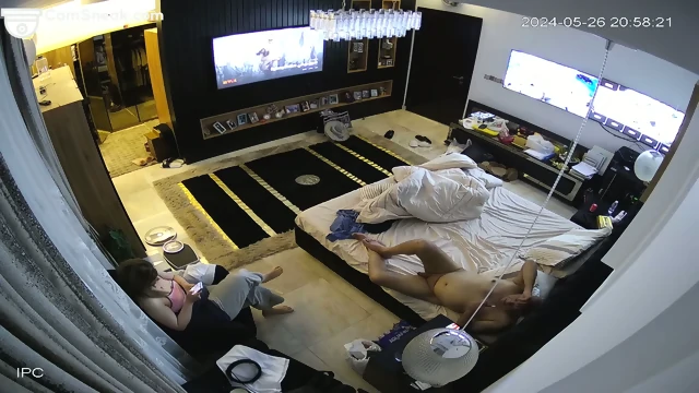 IPCAM (FULL) - Bald fat guy fucking his wife from behind