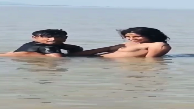 Desi Paid Randi Fucking Under River