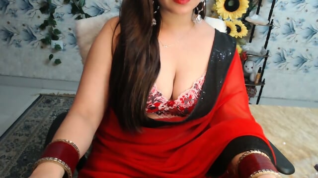 Mahimagic_doll Stripchat Webcam Model