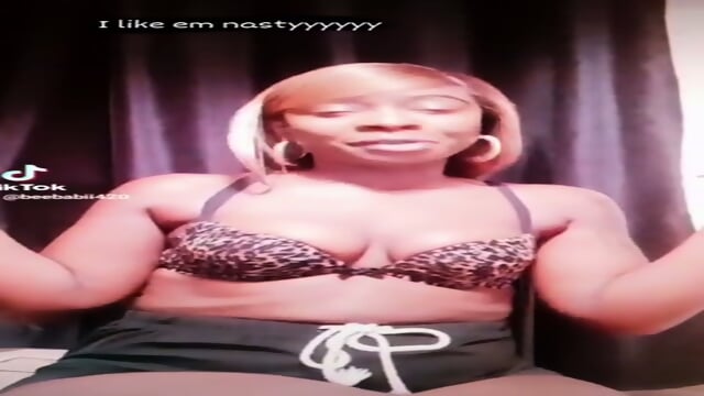 Ebony: Her mega folder, 87 videos => https://rentry.co/vtemrtr6