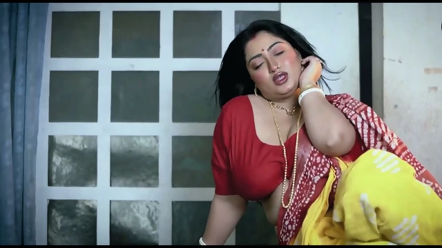 Priti Roy | bong Beautyful Queen| Bengali Hot Boudi