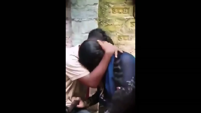 Muslim ladki boobs suck aur blowjob sex lover sath khule me