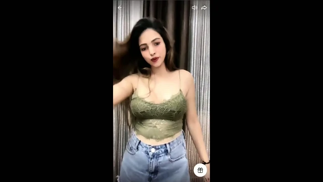 Beautiful Girl Tango Live Show Nude Mms TG - @StripTango