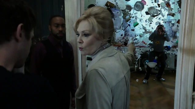 LEEgioonn 1.3 TEE.VEE