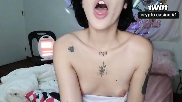 VocÃª gosta do meu corpinho? Tenho uma surpresa especial para vocÃª - XXX!