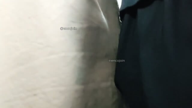 Encoxada dickflash grope cum