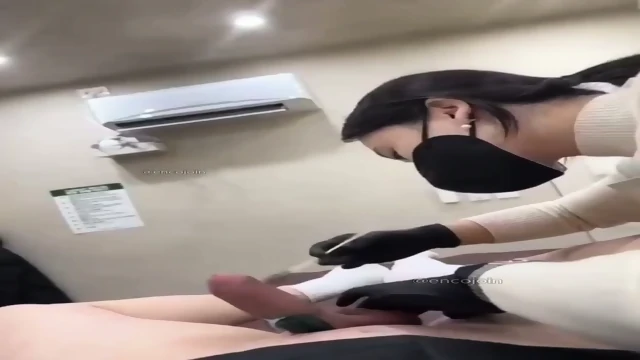 encoxada dickflash grope candid cum