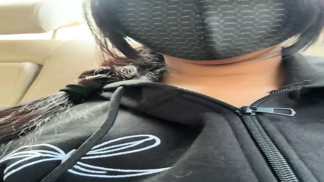 Neha18 webcam --video 1