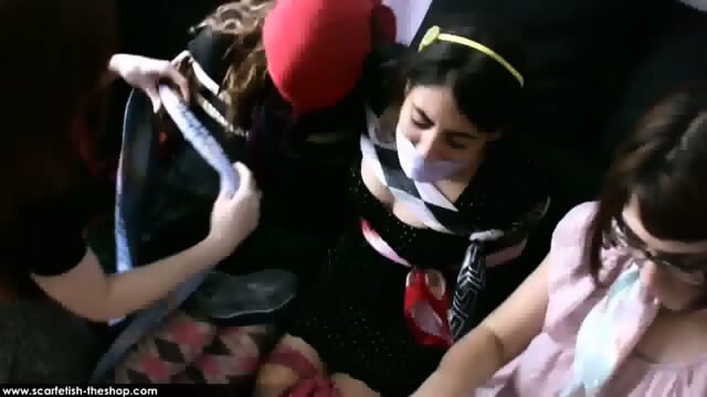 Silk Bondage  Kinky4Ever