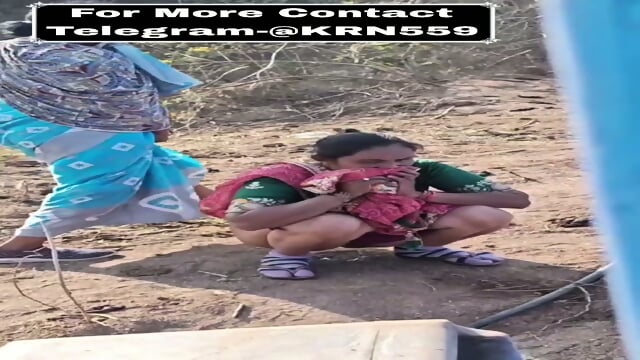 Indian Desi aunty pissing outdoor spy camera