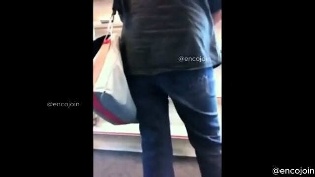 encoxada dickflash grope candid booty flash