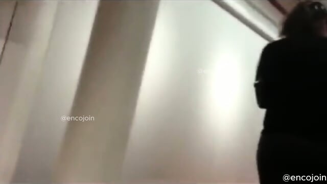 encoxada dickflash grope candid booty flash