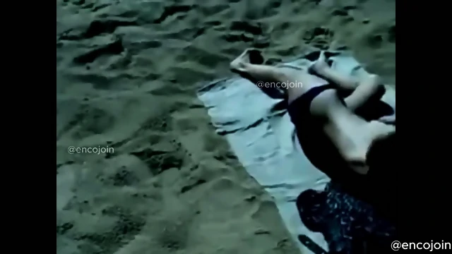 Encoxada dickflash grope cum encojoin