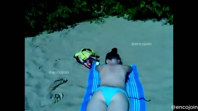 Encoxada dickflash grope cum encojoin