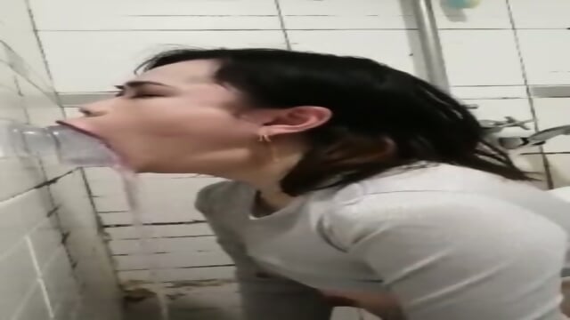 Asian BlowJob