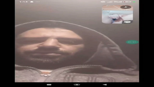 فضيحة شاب متزوج يخون زوجته 🤣🤣