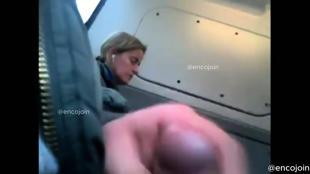 Encoxada Dickflash Grope candid cum encojoin