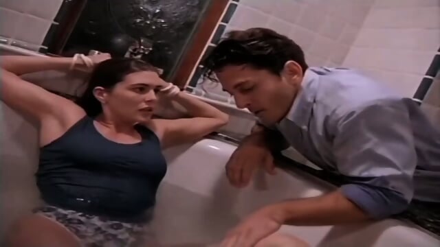 Paige Turco Takes A Bath  Kinky4Ever