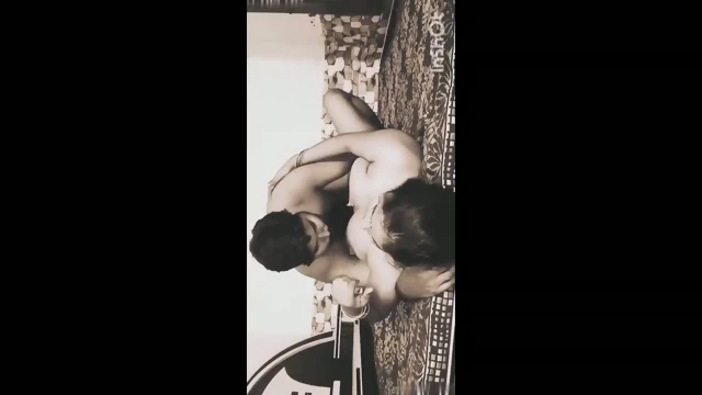 Beautiful bhabhi apne devar se chud gayi maje mein