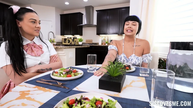 Stepsis Better Then Girlfriend?