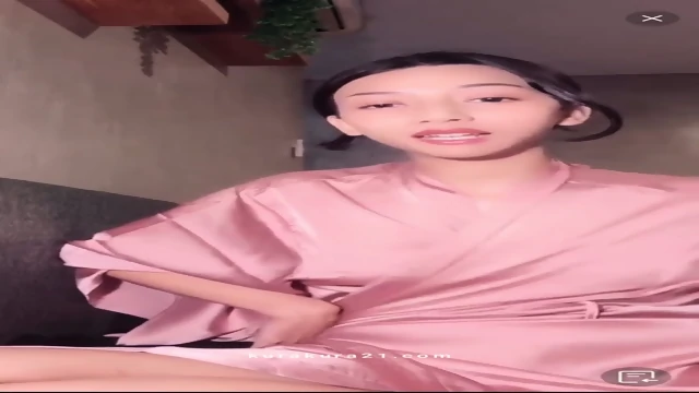 Ojol Lagi Anter Makanan Malah Diajak Ngentot