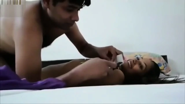 Pyaar Mein Doobe Ashiq Ki Hot Missionary Chudai Indian Desi Hindi