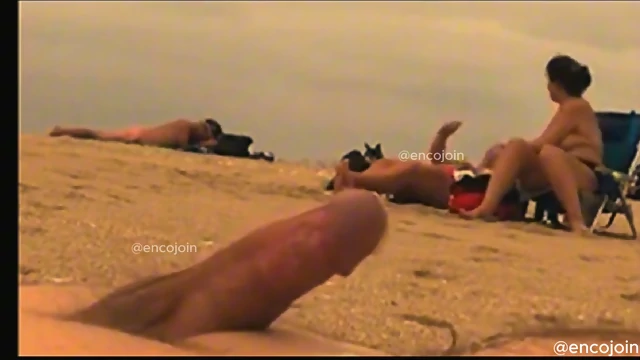 Encoxada flash cum girl public