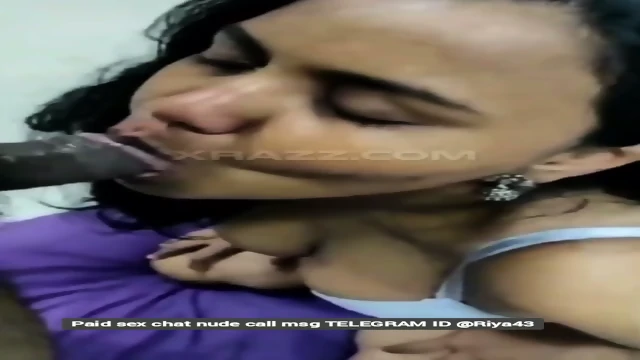 Desi wife deep blowjob