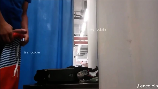 Encoxada Dickflash Grope Cum Ass