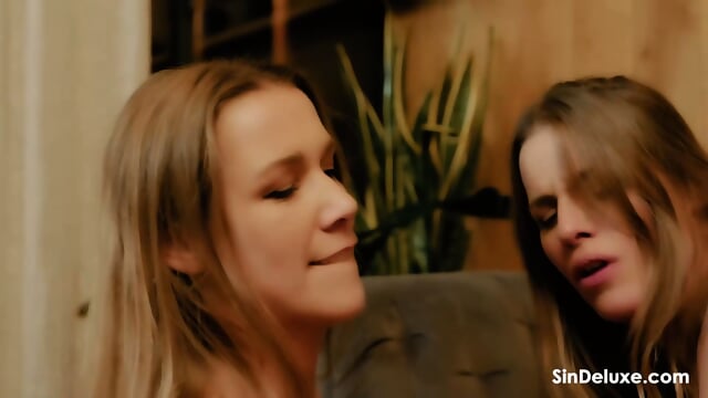 Sin Deluxe - Eveline Dellai & Alexis Crystal - Our little secret