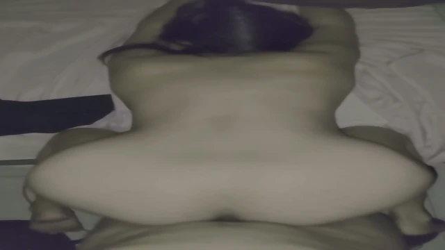 Amiga Pasada De  Invita A Su Casa Y Termina En Cuatro