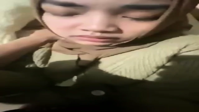 Ngentot ibu guru yang kurang keputusan