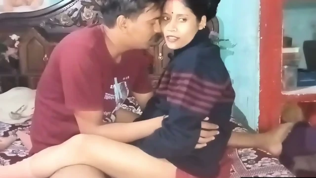 Thandi ke mausam me devar bhabhi sex masti bedroom me hui
