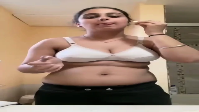 Punjabi college girl  showing full nude