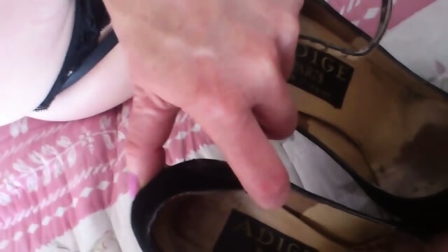 Ca Vient Dans Escarpin Adige  Kinky4Ever