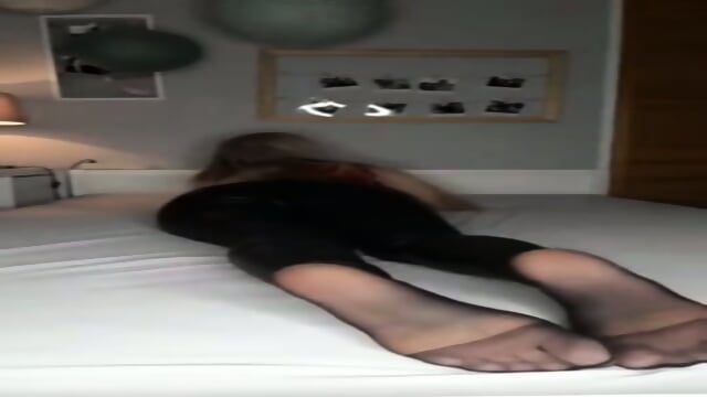 Glamour teen 18+ Poses On Cam In Her Tight Leggings And Nylon Stockings  Kinky4Ever