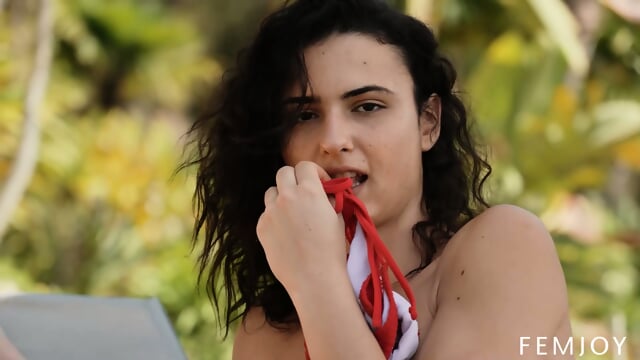 FemJoy - Charlotte Grey Tropical Heat